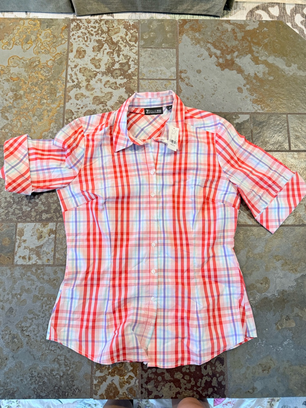 New York & Company Red, Coral & Light Blue Plaid Button-Down